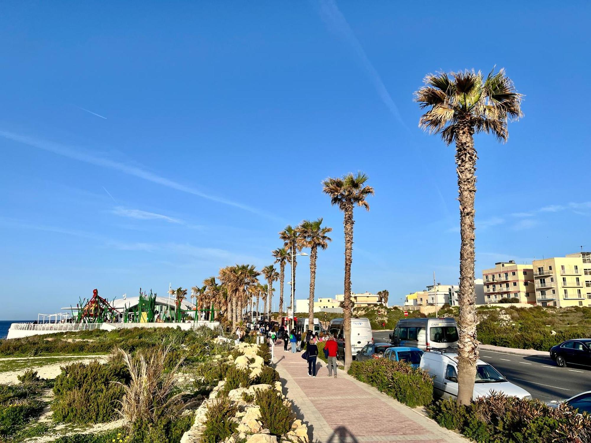 2bd Cosy With Spacious Balcony - Close To Bugibba Apartament