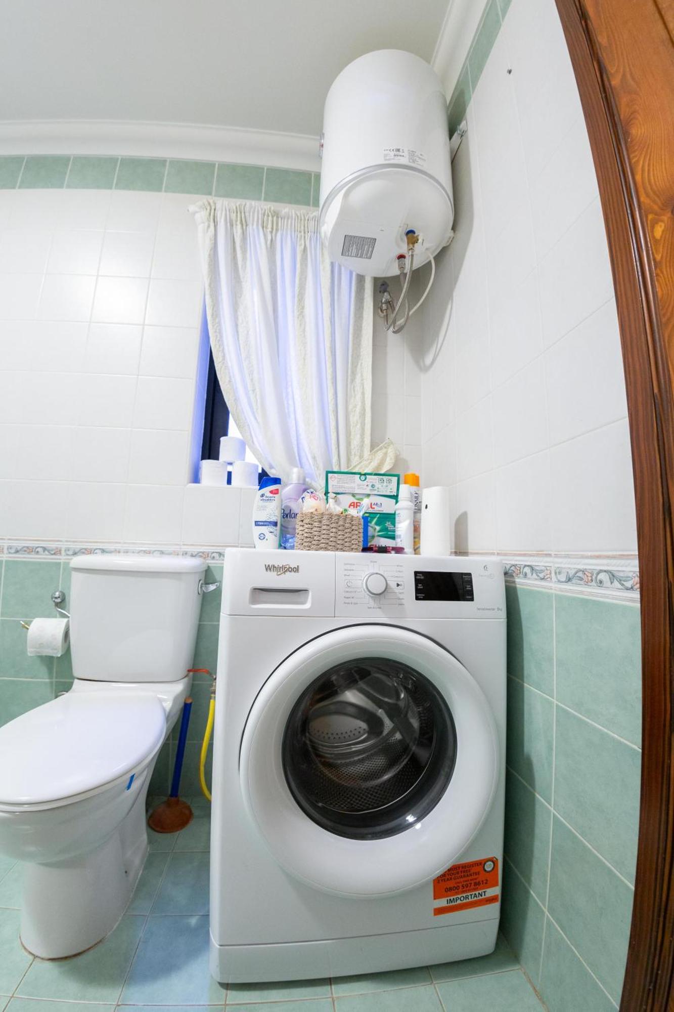 2bd Cosy With Spacious Balcony - Close To Bugibba Apartament